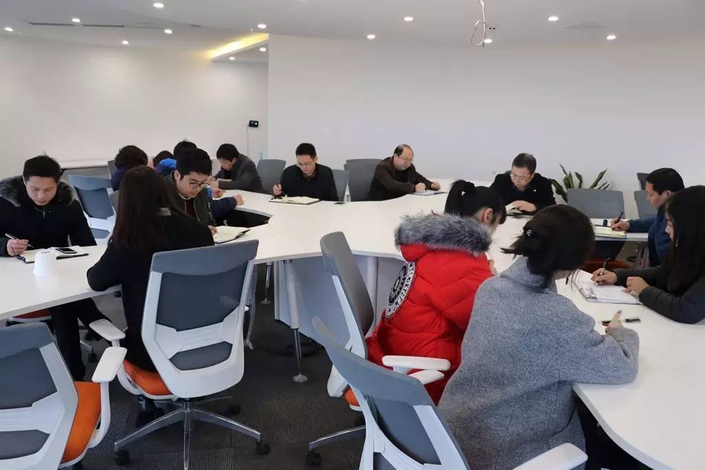 金开乐鱼(中国)下属设计院公司召开新年工作部署动员会