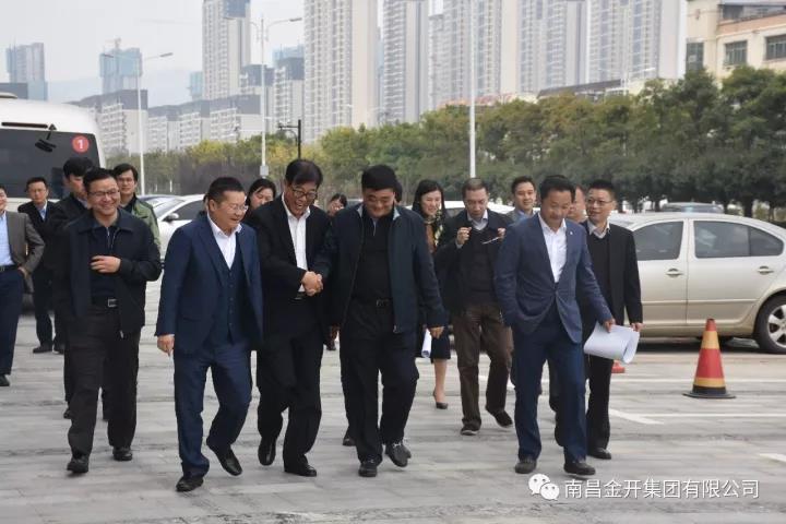 赣江新区党工委专职副书记占勇一行莅临考察