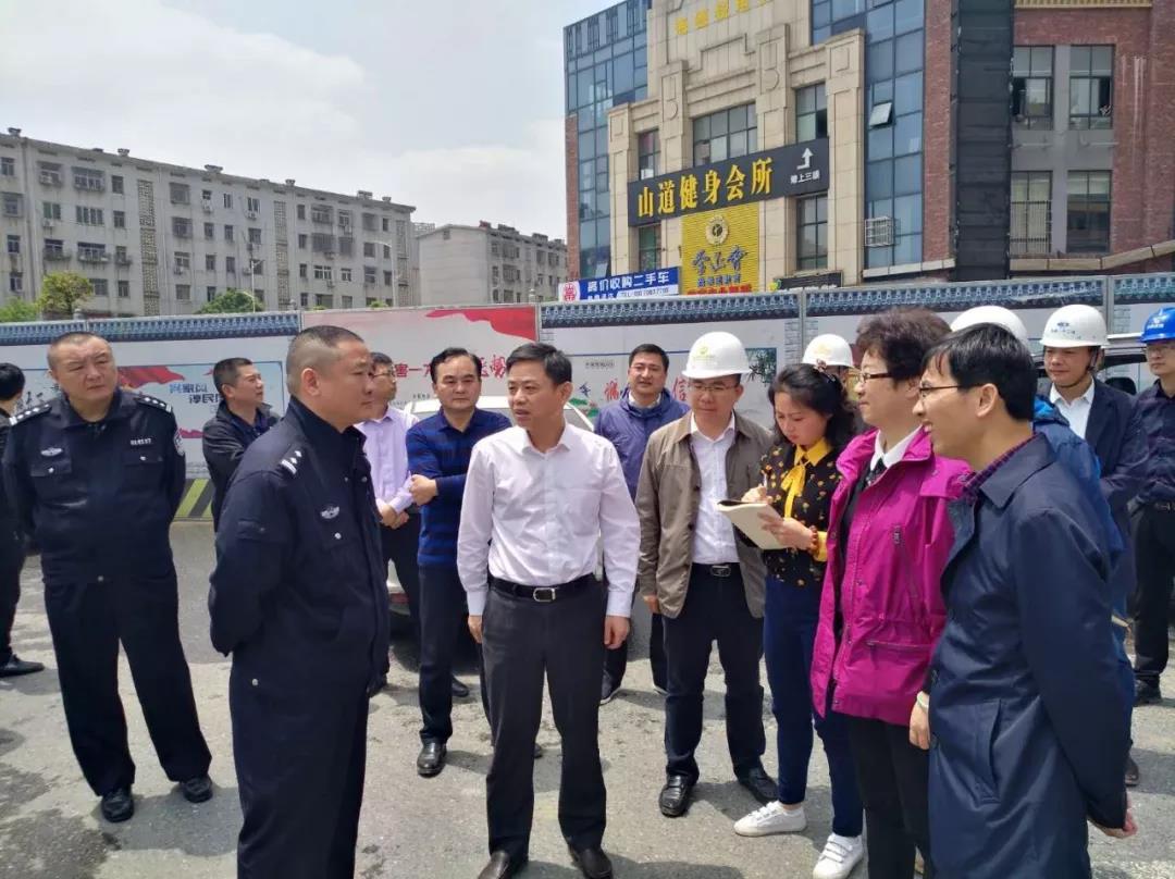 回顾丨在劳动节劳动，是劳动者的最大光荣