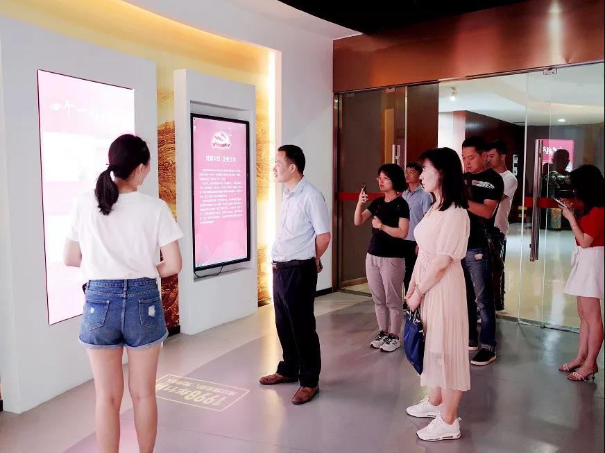 金开乐鱼(中国)纪委赴煌上煌乐鱼(中国)参观考察