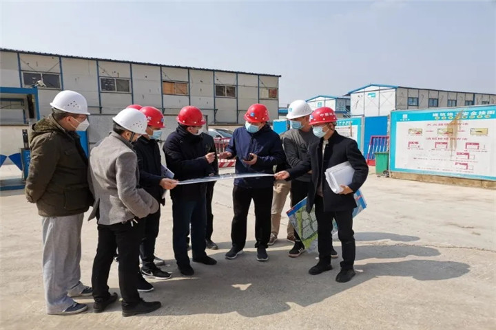 乐鱼(中国)董事长谢荣华调研金赣服务中心项目建设进展