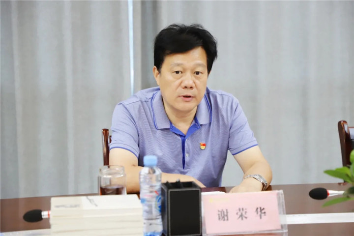 “走出校门拓眼界，树立标杆凝力量”助学筑梦帮扶行动