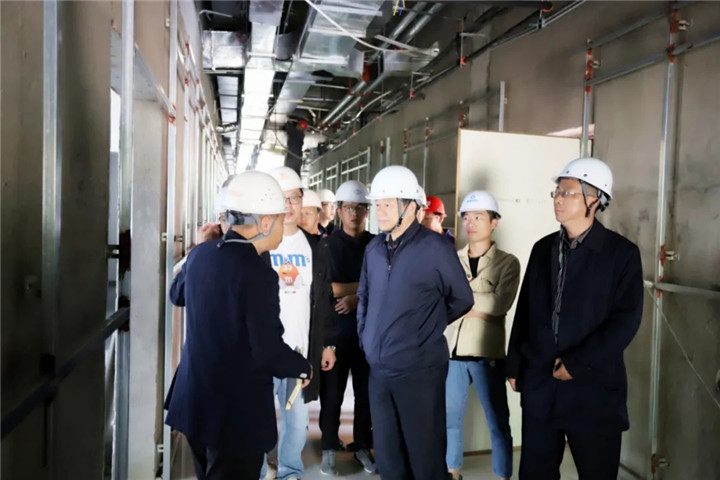 乐鱼(中国)党委书记、董事长谢荣华调研乐鱼(中国)重大重点项目