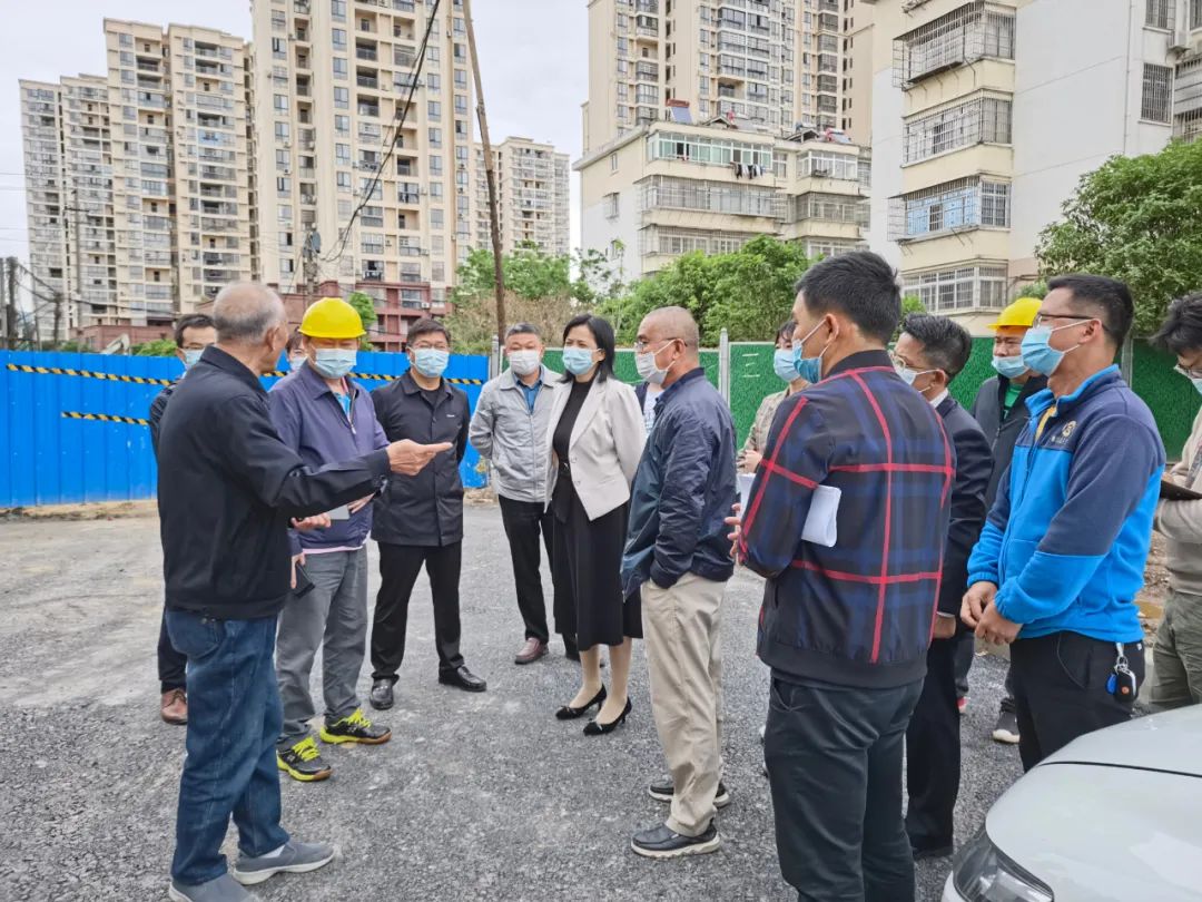 区党工委委员、纪工委书记刘兴实地督导乐鱼(中国)民生工程项目