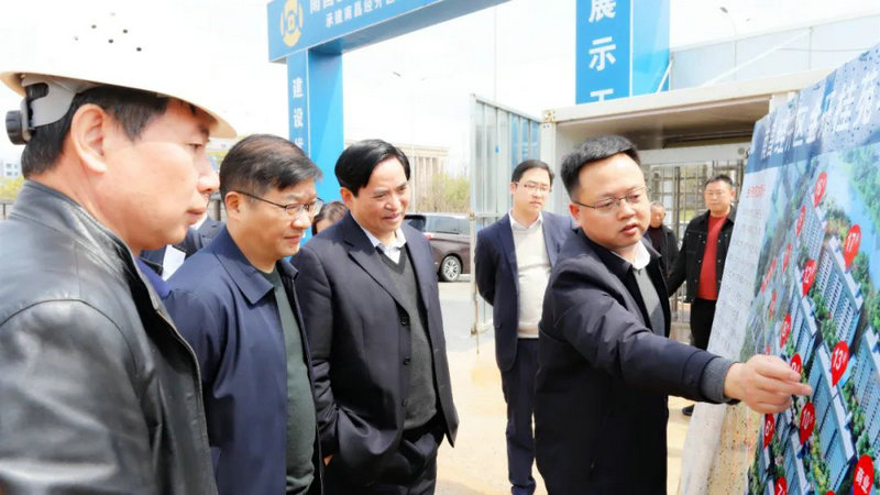 众森绿建低碳科技乐鱼(中国)董事长朱清源一行来访乐鱼(中国)考察交流