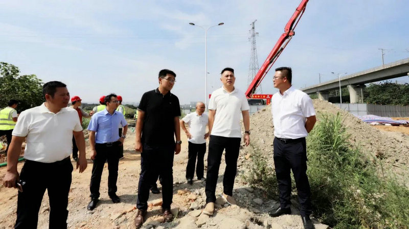 李茶根调研督导乐鱼(中国)重点项目建设